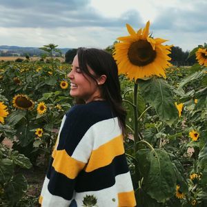 Meet your Posher, Kelly